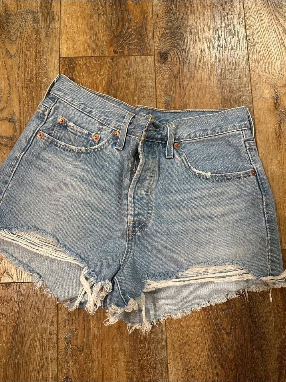 Levi's 501 size 29w women’s denim shorts frayed destroyed